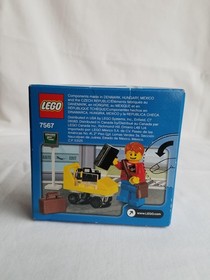 LEGO CITY 7567 - Traveler Minigure Suitcase Camera - NEW IN FACTORY SEALED BOX