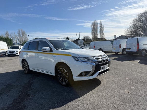 eBay - 2018 Mitsubishi Outlander 2.0 PHE...