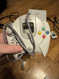 Sega Dreamcast Bundle With Games