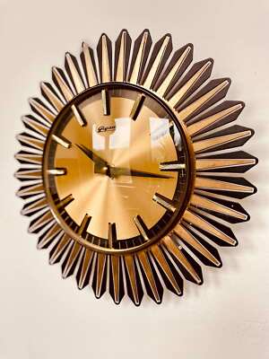 GIGANT sunburst automatic Midcentury wall clock, West Germany 1960s, space age d