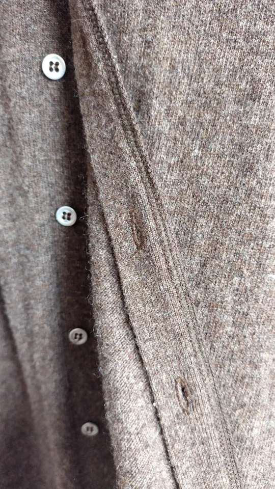 Beautiful vintage pure new wool brown men's shirt by Benetton  - Image 3 of 4
