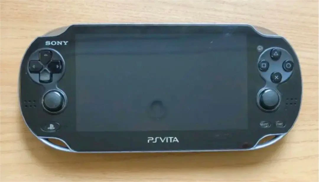 PS Vita PCH-1000 Sony Playstation Console only Used (Excellent)