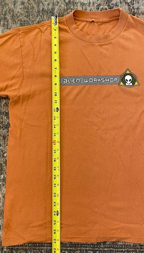 VTG 90s Alien Workshop Skate T Shirt SZ L Neil Blender Single Stitch Skateboard - Picture 7 of 7