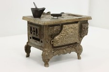 Eagle Vintage Painted Cast Iron Miniature Stove 47482