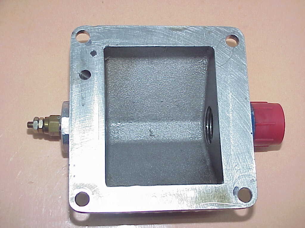 FRAM Aluminum Remote Oil Filter Mount with -12 AN Fittings & Inspection Screen