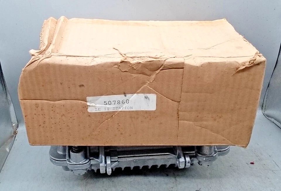 1 NOS SCIENTIFIC ATLANTA 507860 Line Extender Amplifier II 750 MHz - Image 2 of 4