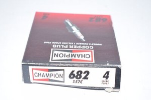 Pack of 4 NEW Champion 682 Spark Plugs