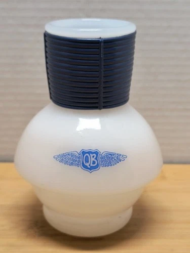 Mckee Hottie Glasbake W/ Rare QB Winged Insignia 12 oz.- 5 in Tall (No Top)