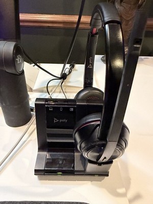 Poly Savi W8220 8220 DECT STEREO Wireless Headset W8200B Base WORKS