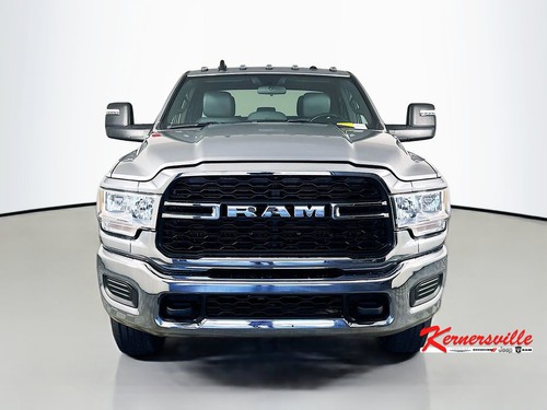 2024 Ram 2500 Tradesman 4x4 Crew Cab HEMI Backup Camera Tow - Picture 2 of 12