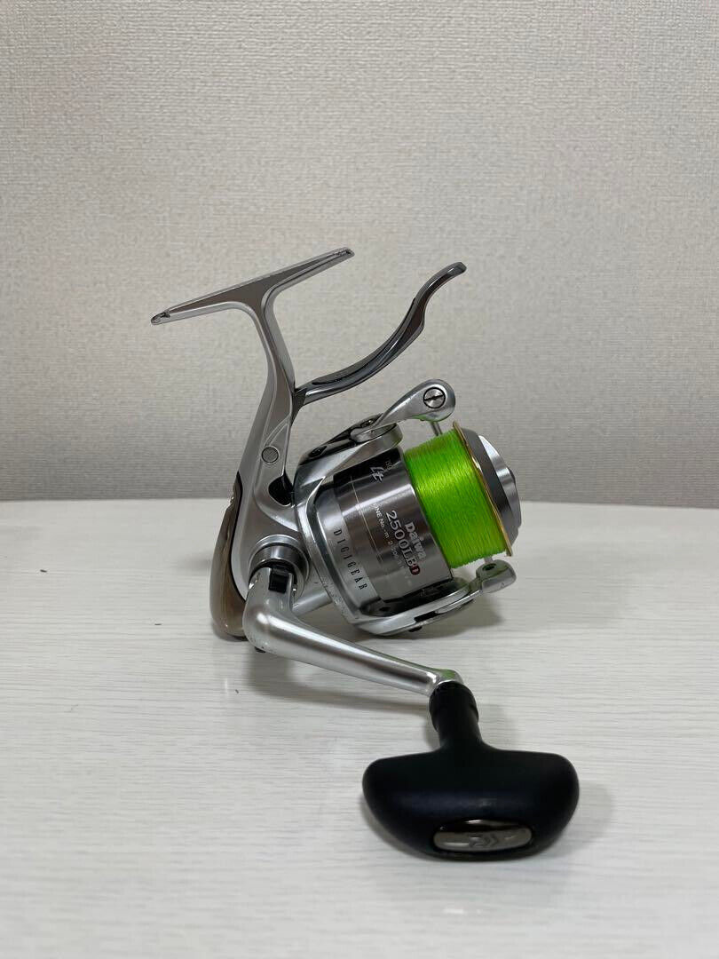 Daiwa Tournament ISO Impult 2500LBD Spinning Fishing Reel Daiwa Tournament ISO Impult 2500LBD Spinning Fishing Reel