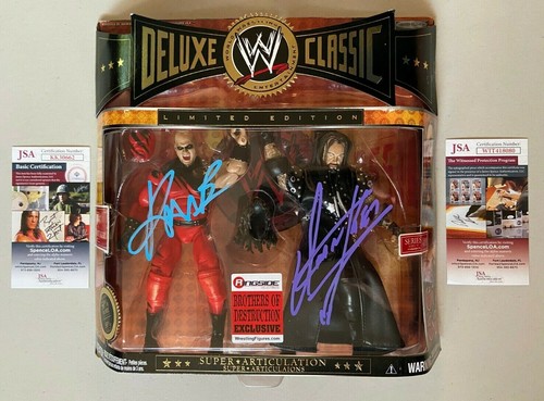 WWE KANE vs UNDERTAKER Exclusive Signed Autographed Wrestling Figures WWF JSA