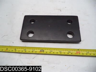 7541286 Total Source 7'' X 3-1/2'' Black Support Piece of Connection