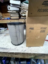 BALDWIN RS3882    "READ THE LISTING  PLEASE"  NH.      ONE FILTER ONLY