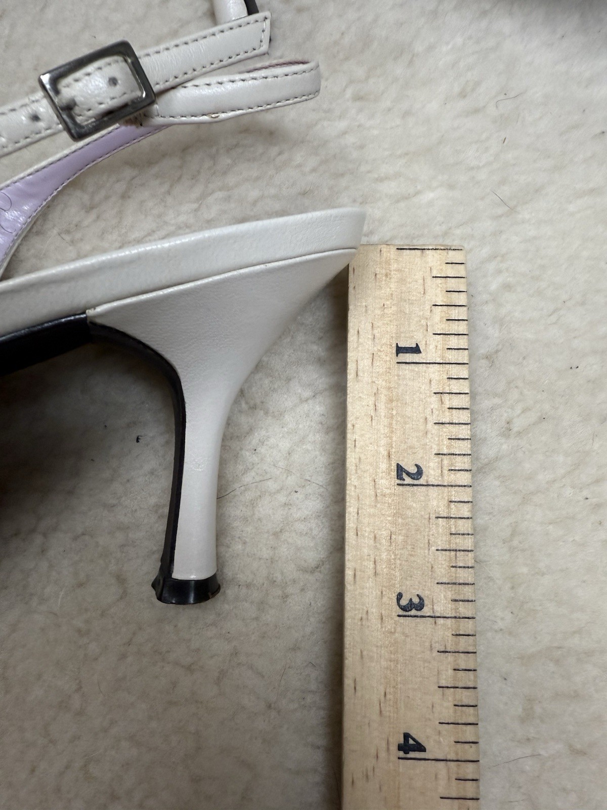 Gianni Bini Ivory Slingback Pointed Toe Kitten Heel Bow Detail Leather Pumps 9M