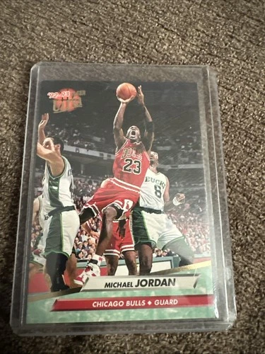 1992-93 Fleer Ultra - Michael Jordan #27