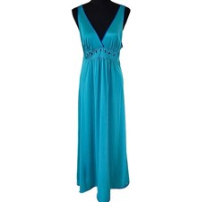 Shadow Line Turquoise Purple Embroidered Peacock Nightgown Small 70s Vintage
