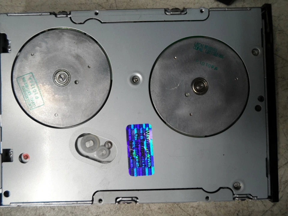 Quantum SAS LTO4 Ultrium4 HH TC-L42AN TF4100-161 TF4151-141 142 TF4100-162 Foto 3 de 4