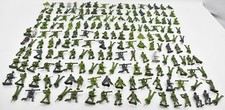 Massive MPC Plastic Army Men Toy Soldiers Figure Lot E