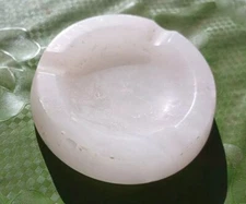 VINTAGE WHITE STONE ASHTRAY  HAND CARVED OVAL 3 SLOT 3.5" MCM 