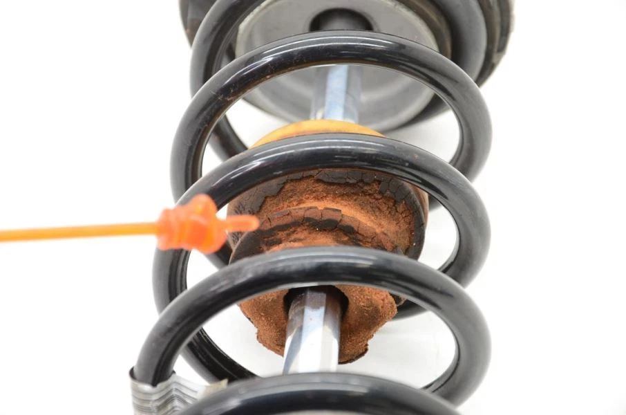 2013-2019 BMW 640I Gran Coupe Passenger Right Rear Strut Assembly Foto 2 de 4