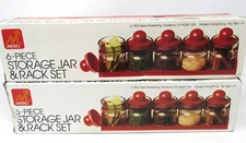 Vtg 80s METRO 5 Plastic tinted Storage Spice Jar Set RED w/ rack   3" tall