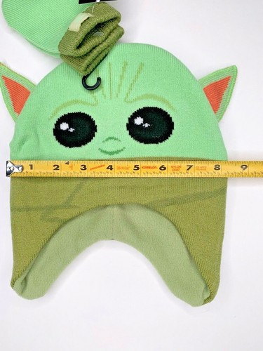 Star Wars Mandalorian Baby Yoda hat and mittens set child/toddler/infant size - Picture 6 of 8