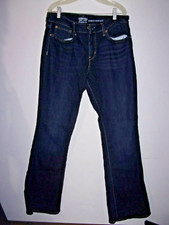 18 M women's blue jeans Signature by Levi Strauss Modern Boot Cut