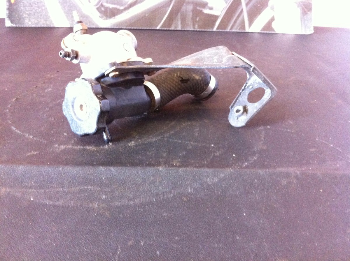 1996 96 Kawasaki Ninja ZX6E ZX6 E ZX600E ZX600 ZX 600 Thermostat