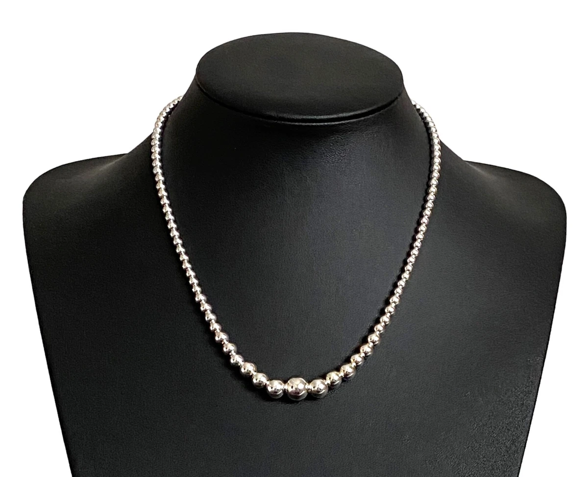 Pia shop silver necklace