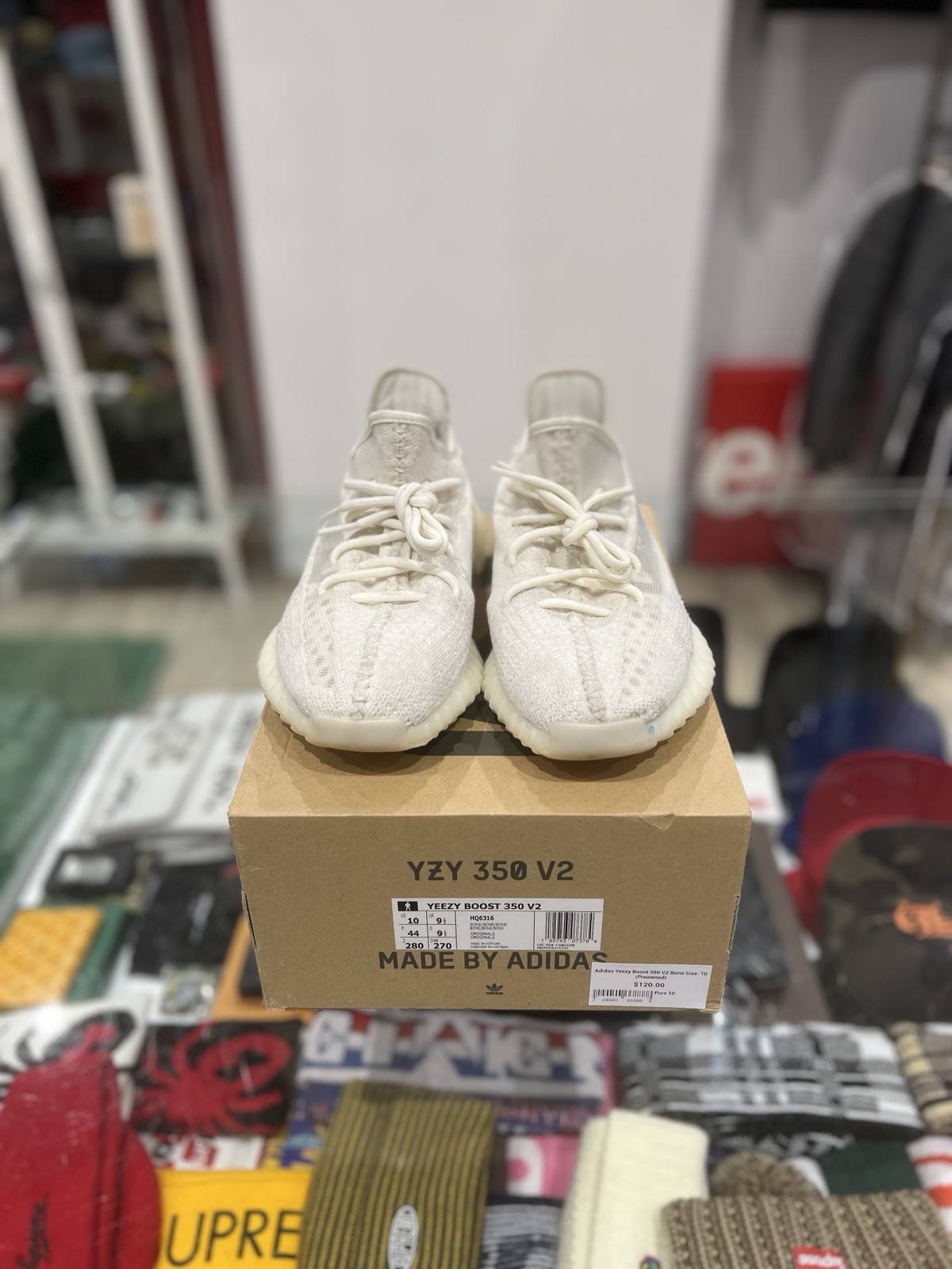 Yeezy Boost 350 V2 Bone Size: 10 thumbnail 3