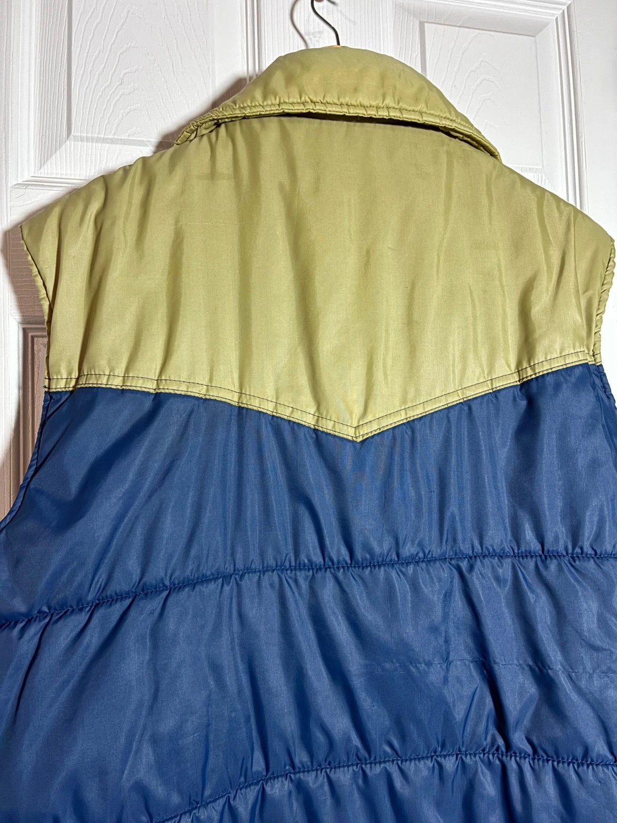 Vintage Sears Western Vest Puffer Snap Front Ski Blue Tan Snap XL - product detail image 5