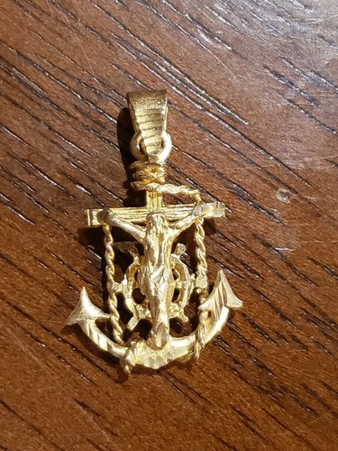 14k Yellow Gold Nautical Anchor Ship 