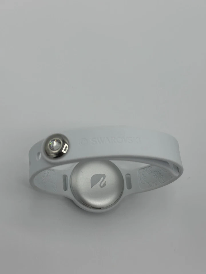 Misfit SWAROVSKI  Shine Wearable Fitness & Sleep Tracker White Rubber Wrist Band - Image 4 of 4