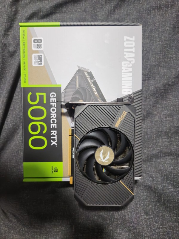ZOTAC Gaming GeForce RTX 5060 8gb Graphics Card Solo