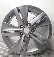 VOLKSWAGEN GOLF MK8 16