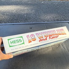 Hess 18 Wheeler and Racer Toy Semi-Truck with Lights 1992 Vintage