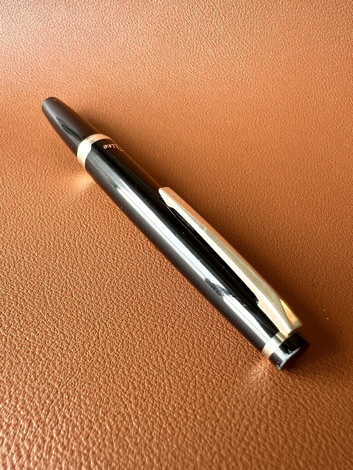 Pluma Estilográfica PILOT Elite Negra - 14K-585 F-Nueva en Caja H975, Japonesa 1975 De Colección Foto 4 de 4