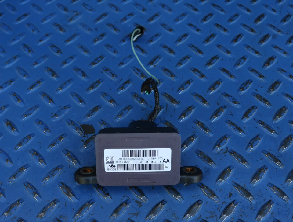 Chevrolet Camaro SS 2010-2012 guiñada aceleración velocidad sensor 13504156 Foto 2 de 4