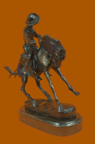 COWBOY" by FREDERIC REMINGTON! BRONZE cowboy BRONCO! HIS BEST ARTWORK FIGURINE - Zdjęcie 3 z 9