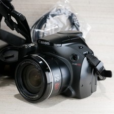 Canon Powershot SX40 HS 12MP Bridge Digital Camera Kit W Lowepro Case GOOD 