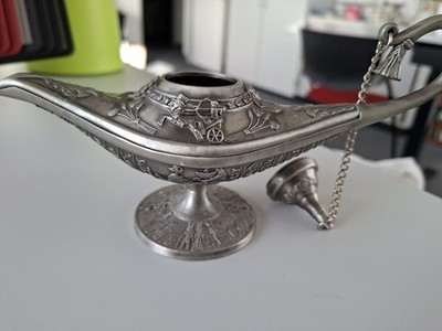 Dekorative Aladinlampe mit Ägyptischen Verzierung