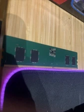 SK Hynix 5600 Desktop RAM UDIMM 8GB DDR5 PC5-5600B HMCG66AGBUA084N