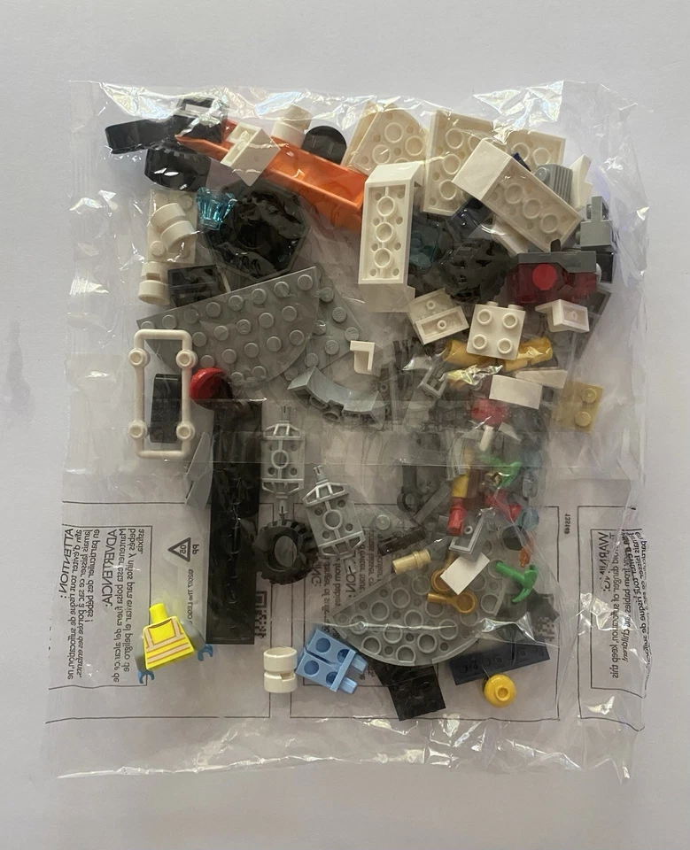 LEGO CITY #60351 “Maintenance Vehicle” COMPLETE Instructions Figure Robot Nice ! - Image 3 of 4