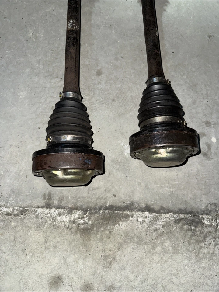 Supra MKIV MK4 JZA80 OEM Ejes traseros BIG DIFF Turbo 6 velocidades Ejes Foto 3 de 4