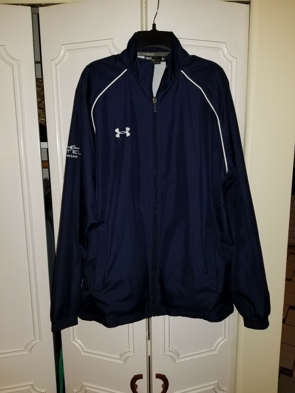 Under Armour Men's Zip Up Athletic Jacket Windbreaker Bud Light Logo S