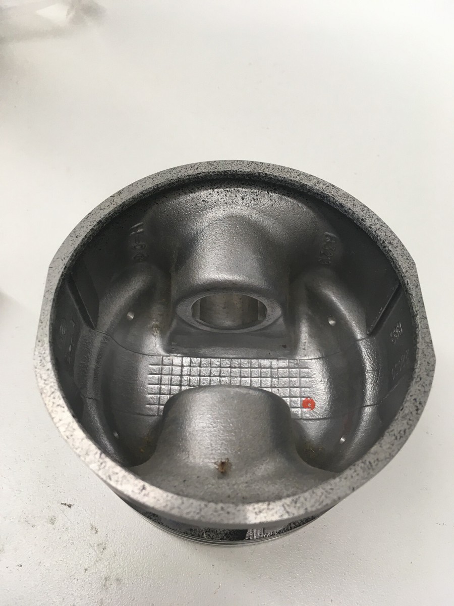NOS OEM Genuine Harley Davidson Rear Back Piston & Piston Pin P/N 
