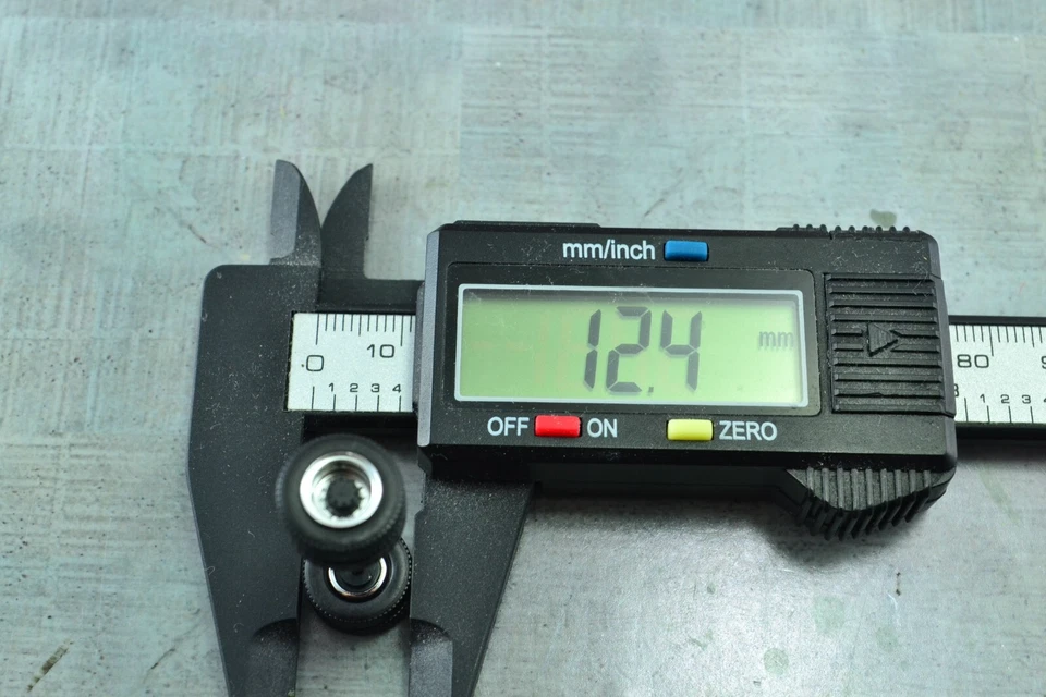 Herpa 052023 8X Cromado DOBLE Rueda con Juego de Eje Tractor Camión Remolques 1/87 HO Foto 3 de 4