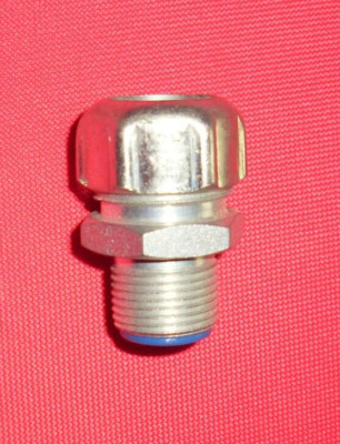 ABB / T&B  Metall- Verschraubung gerade