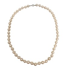 Pearl necklace - imitation but looks real 18 inches